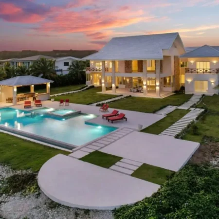 Elegant luxury resort ambiance at LUXEDR Dominican Republic